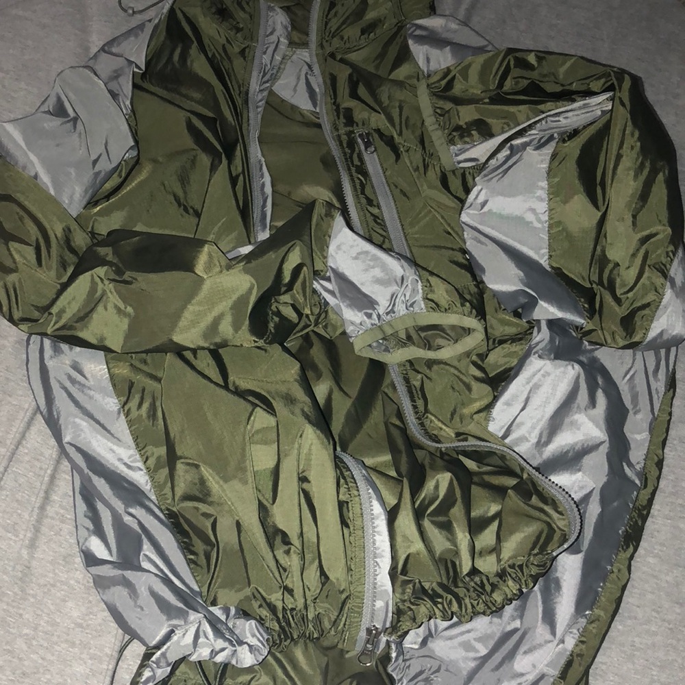 Wind breaker